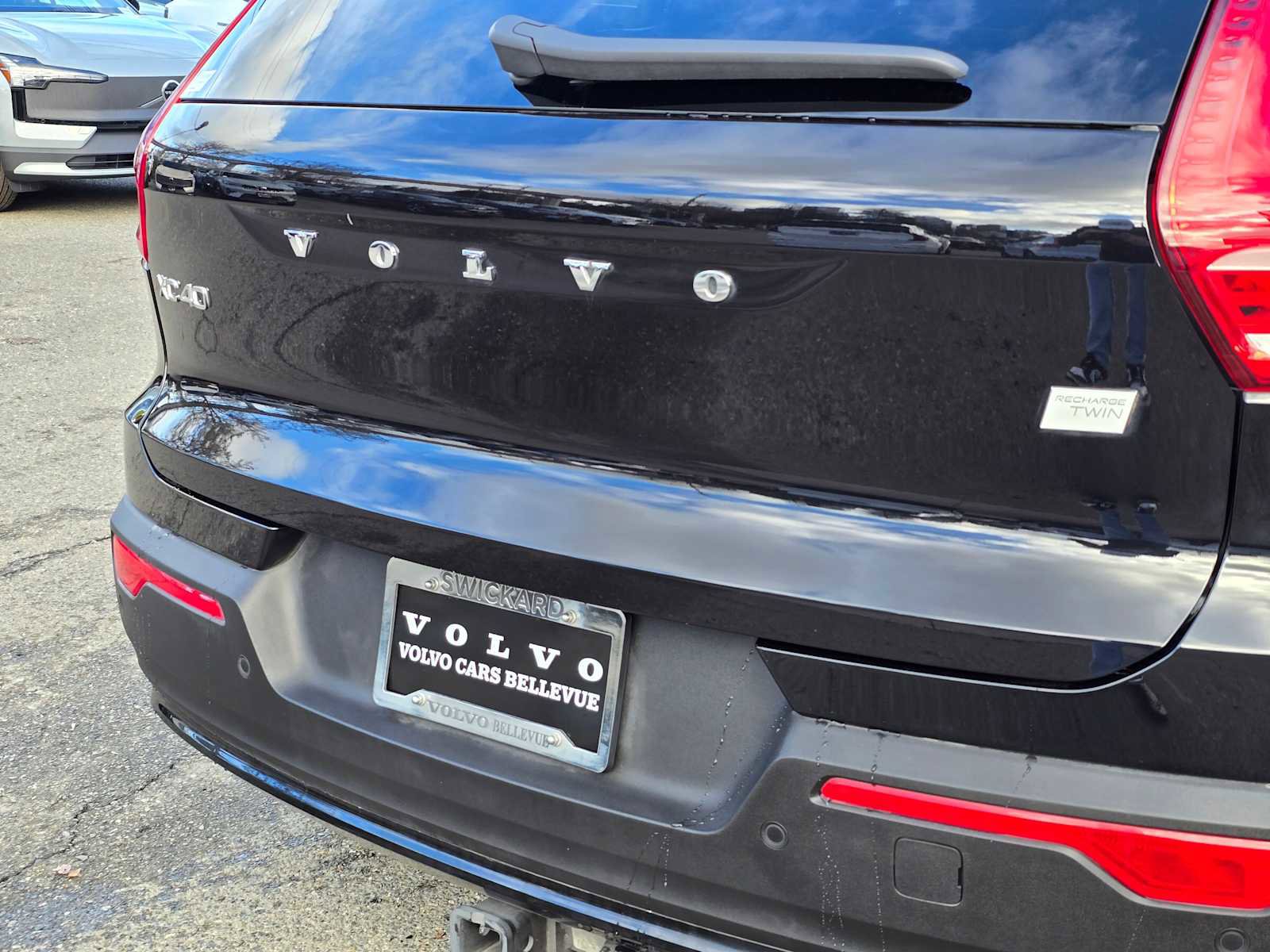 Used 2023 Volvo XC40 Recharge Ultimate w/ Protection Package Premier image 15