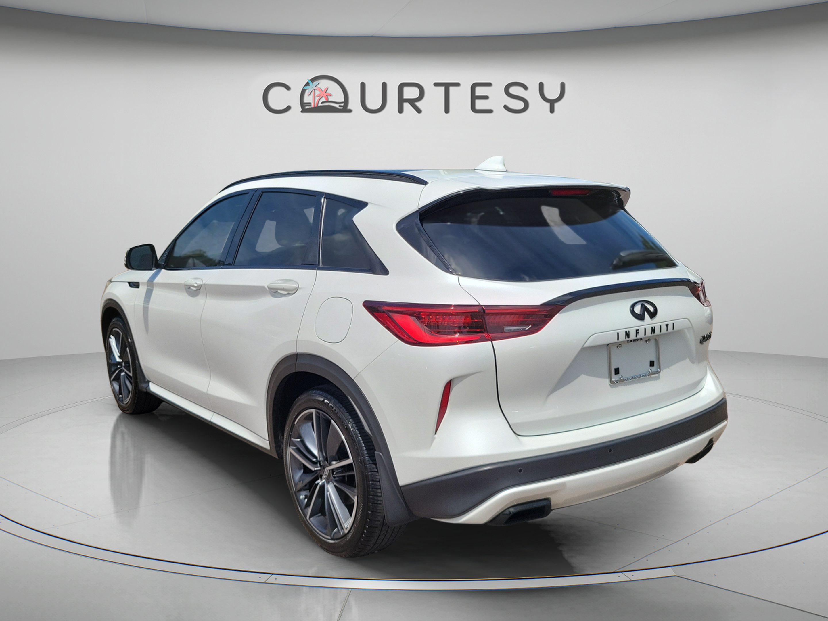 Certified 2024 INFINITI QX50 Sport FWD image 2