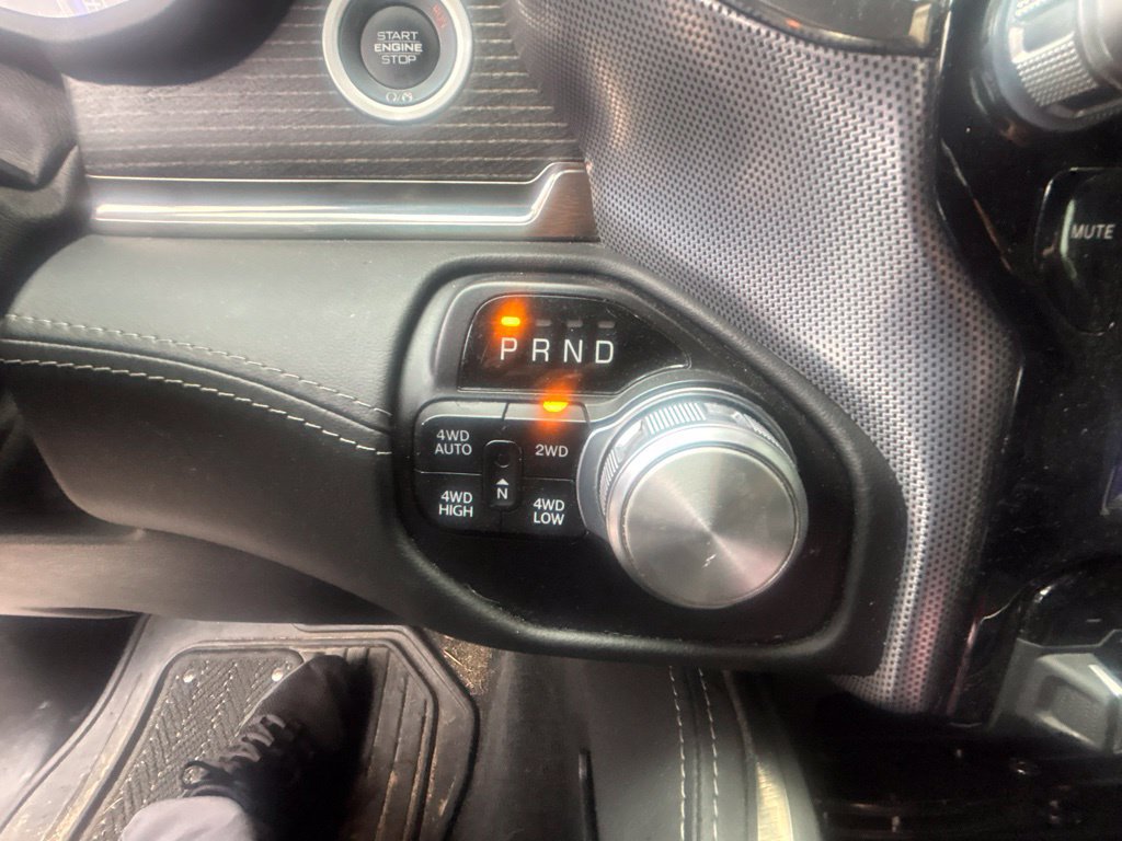 Used 2021 RAM 1500 Limited AWD/4WD image 17