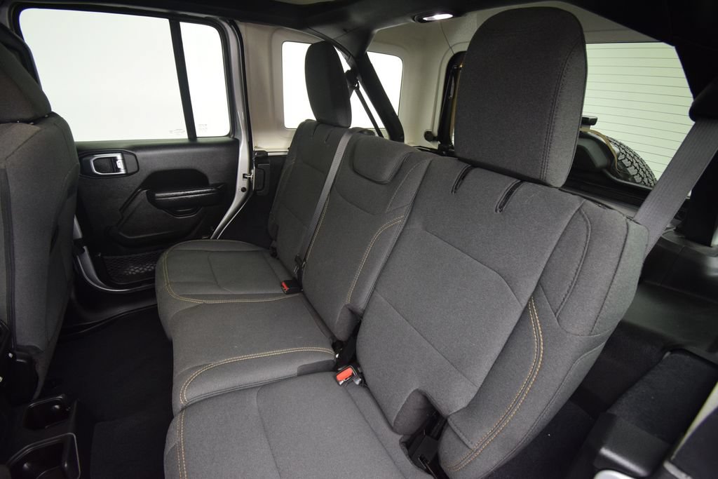 Used 2024 Jeep Wrangler Unlimited Sport AWD/4WD image 23