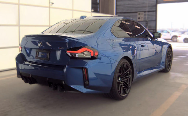 Used 2025 BMW M2 w/ Lighting Package RWD image 9