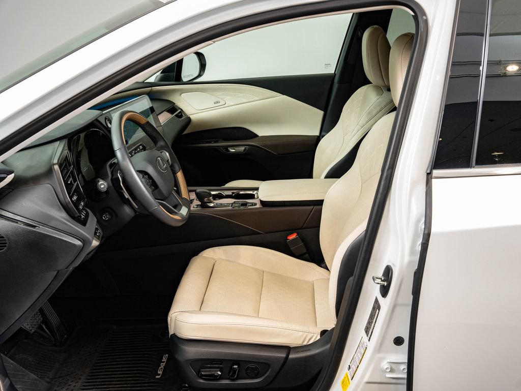 Certified 2026 Lexus RX 350 w/ Convenience Package AWD/4WD image 22