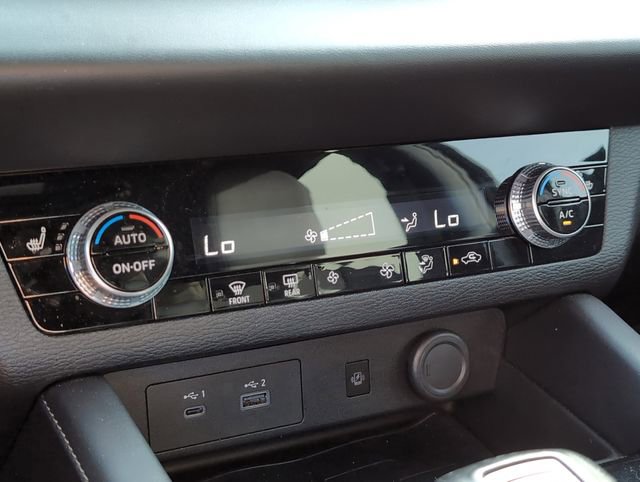 Used 2024 Mitsubishi Outlander SE Black Edition FWD image 19