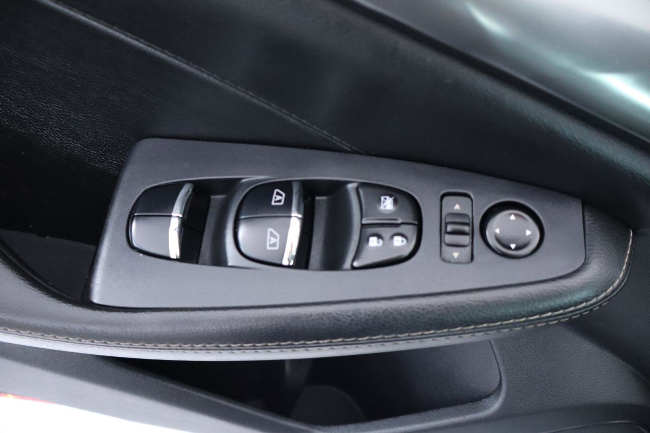 Used 2020 Nissan Maxima 3.5 SV w/ Floor Mat Group FWD image 26