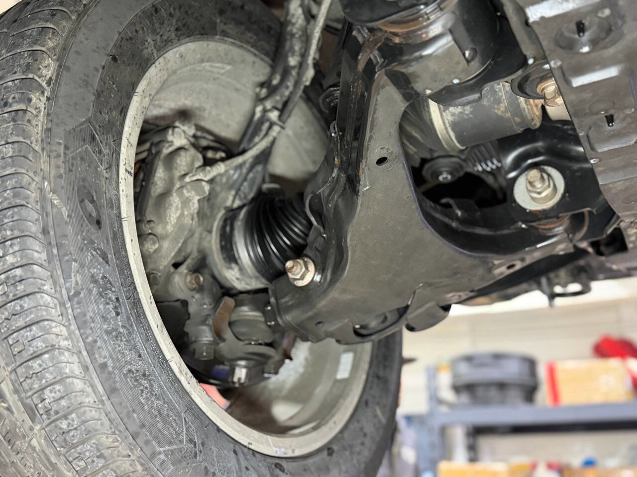 Used 2008 Lexus LX 570 4WD image 16