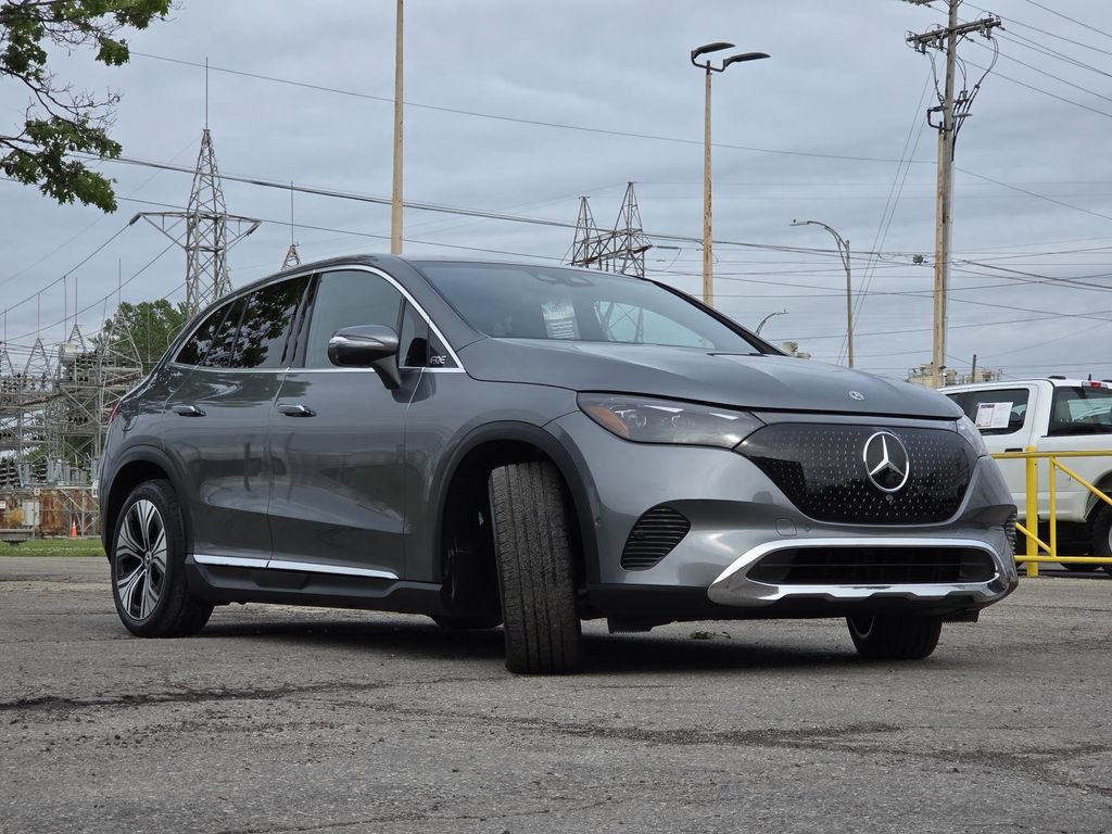 Used 2023 Mercedes-Benz EQE 350+ 4MATIC SUV w/ Exclusive Trim Package image 14