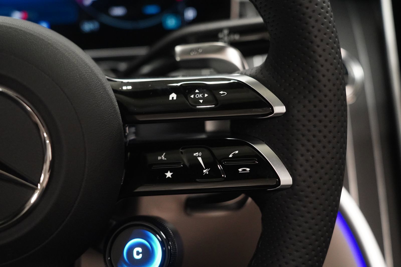 New 2026 Mercedes-Benz CLE 53 AMG 4MATIC Cabriolet image 23