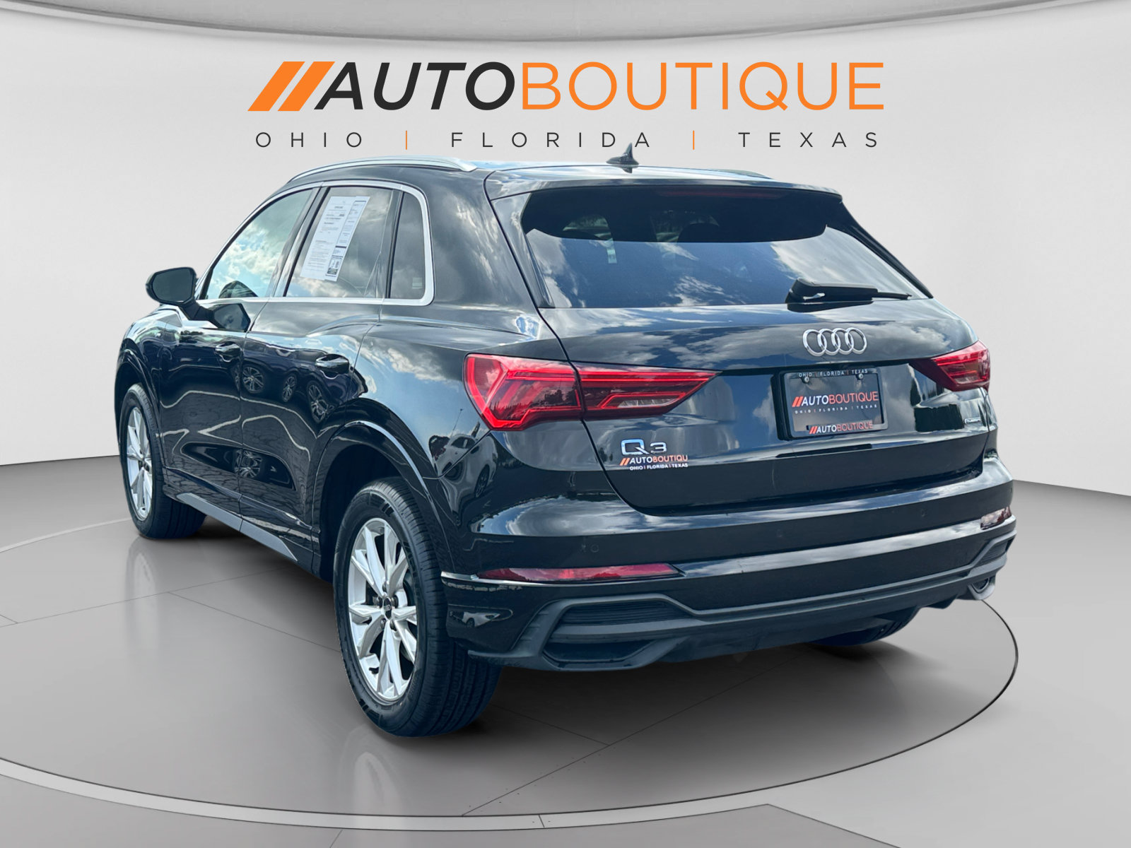 Used 2023 Audi Q3 2.0T Premium Plus AWD/4WD image 3