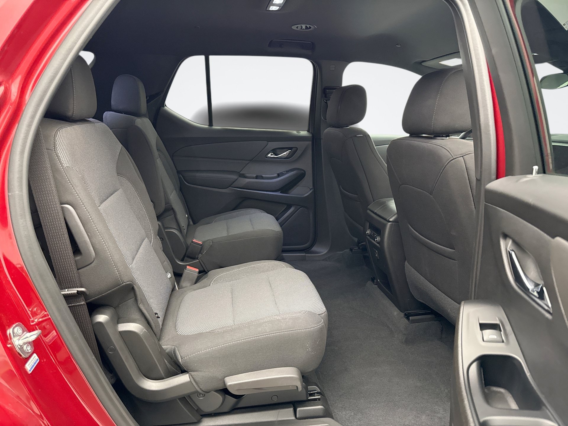 Used 2023 Chevrolet Traverse LT w/ LPO, Floor Liner Package AWD/4WD image 19