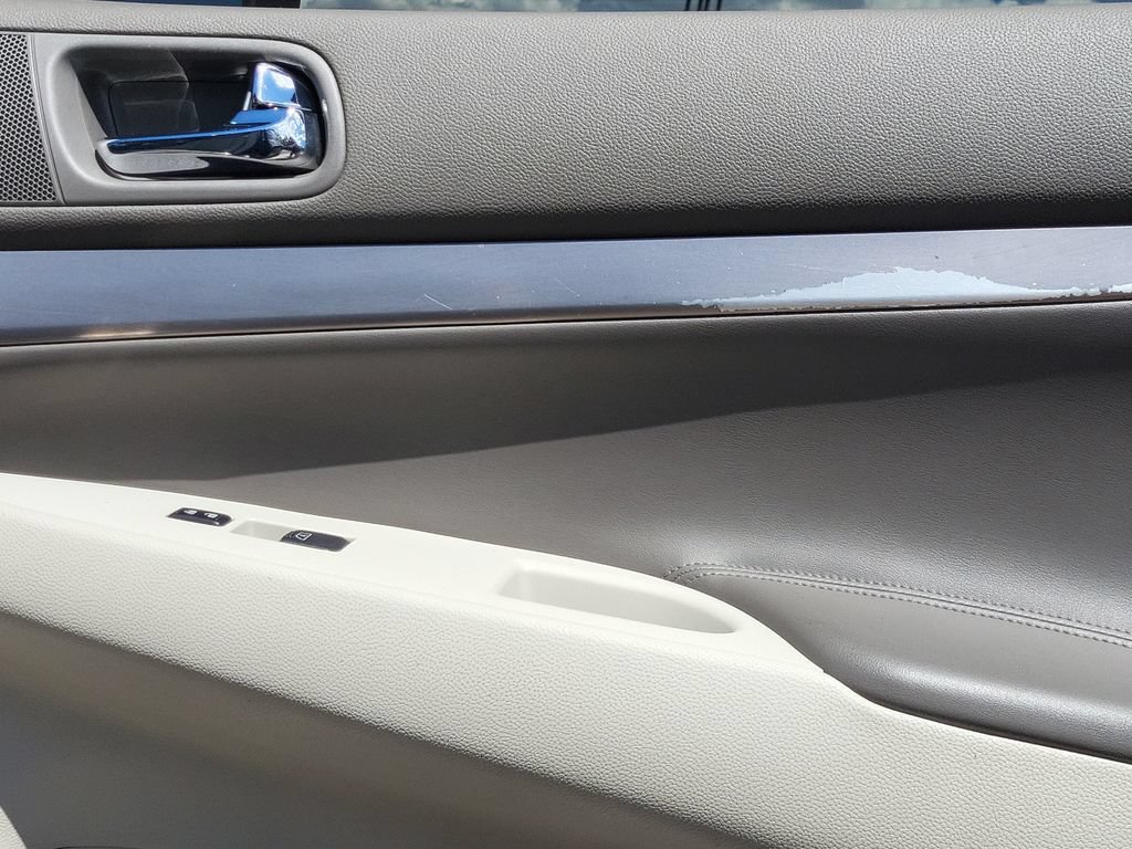 Used 2011 INFINITI G37 x Sedan w/ Premium Pkg AWD/4WD image 19