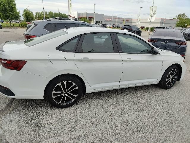 Used 2024 Volkswagen Jetta Sport FWD image 18