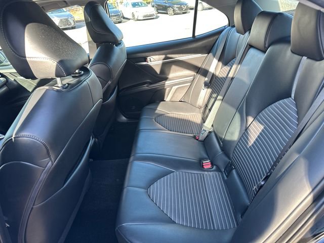 Used 2023 Toyota Camry SE w/ Cold Weather Package image 15