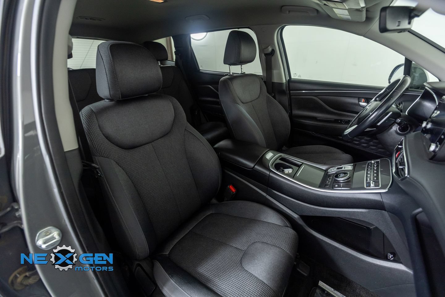 Used 2022 Hyundai Santa Fe SEL w/ Convenience Package FWD image 40