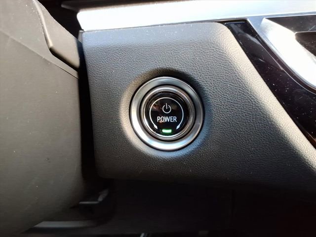 Certified 2024 Cadillac Lyriq Luxury image 33