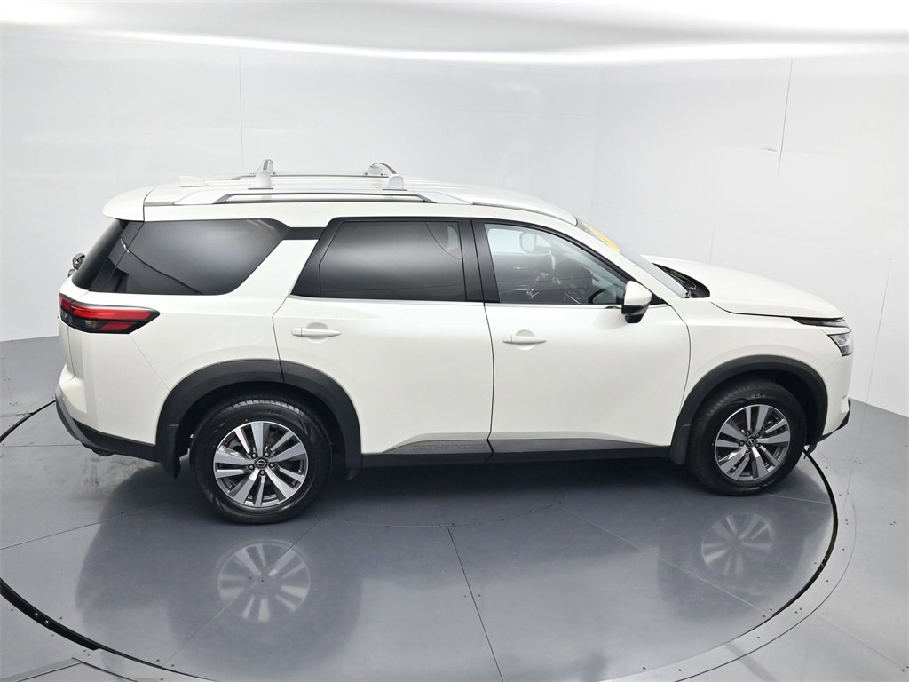 Used 2022 Nissan Pathfinder SL image 46