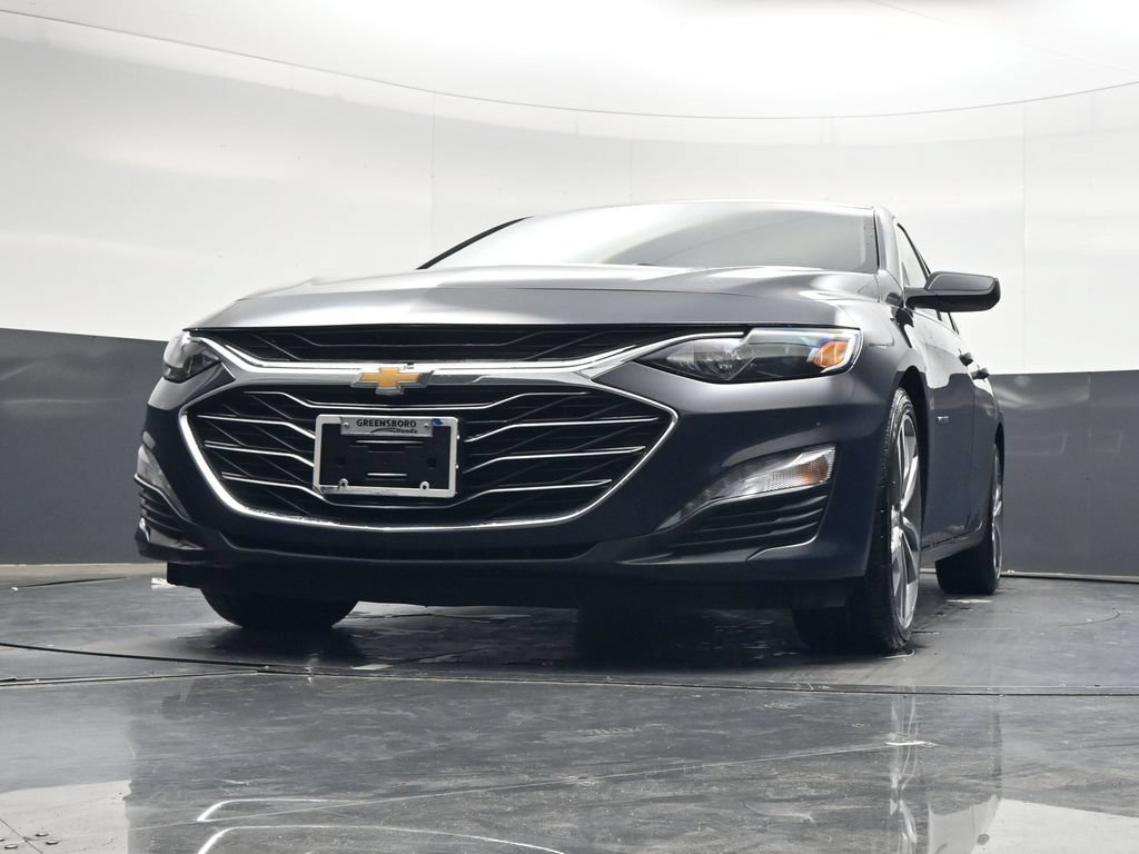 Used 2025 Chevrolet Malibu LT FWD image 32