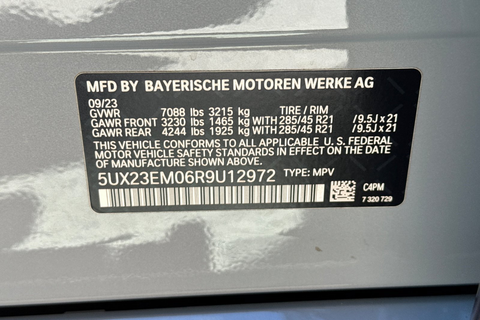 Used 2024 BMW X7 xDrive40i w/ M Sport Package AWD/4WD image 40