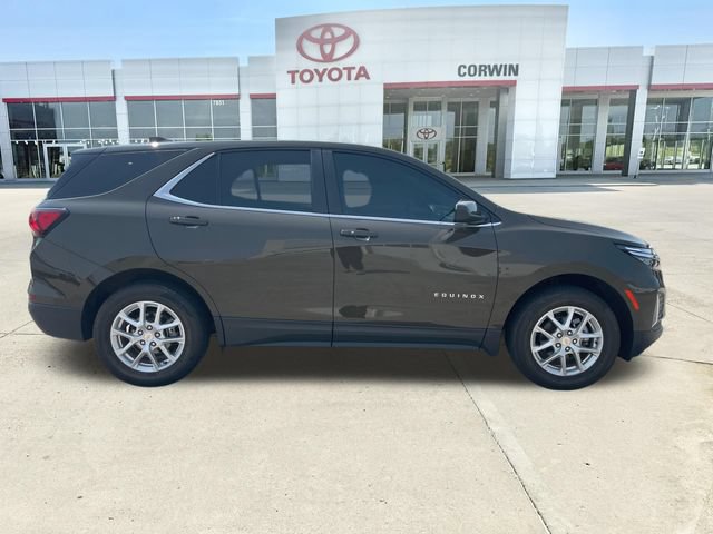 Used 2023 Chevrolet Equinox LT AWD/4WD image 6