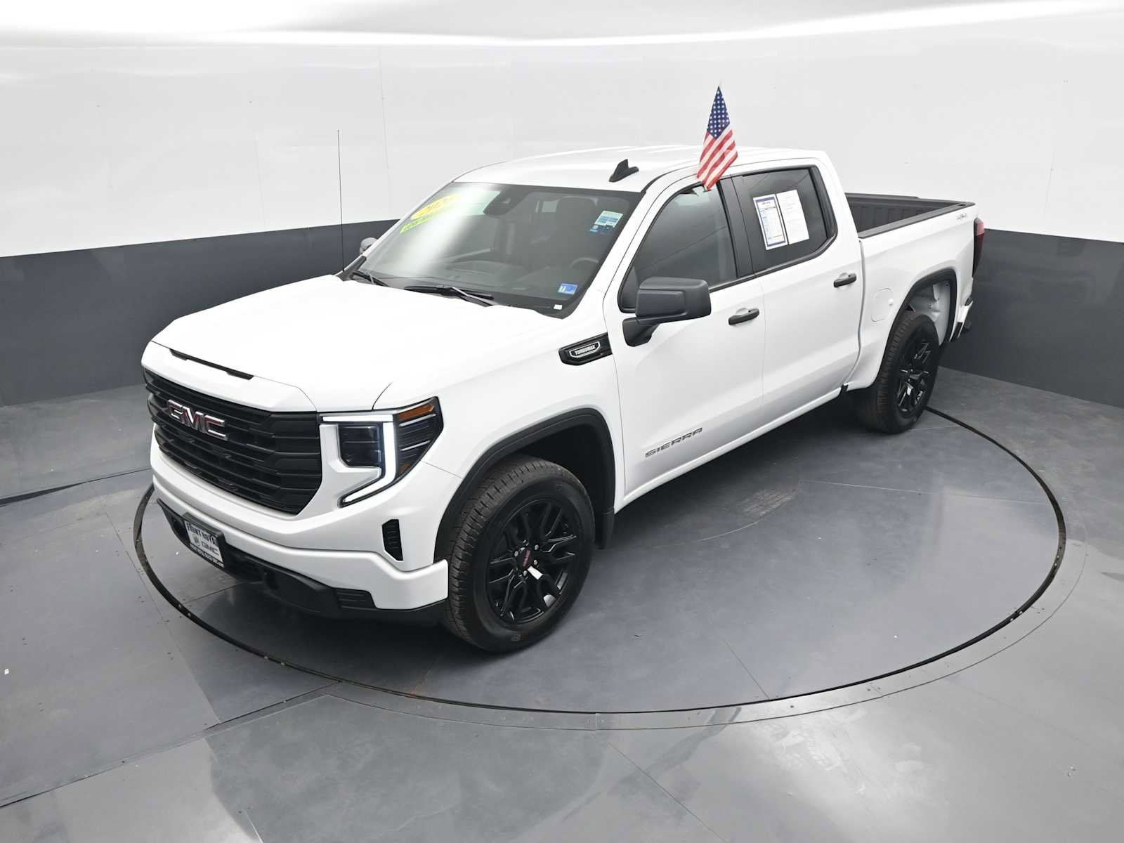 Used 2026 GMC Sierra 1500 Pro w/ Graphite Edition AWD/4WD image 28