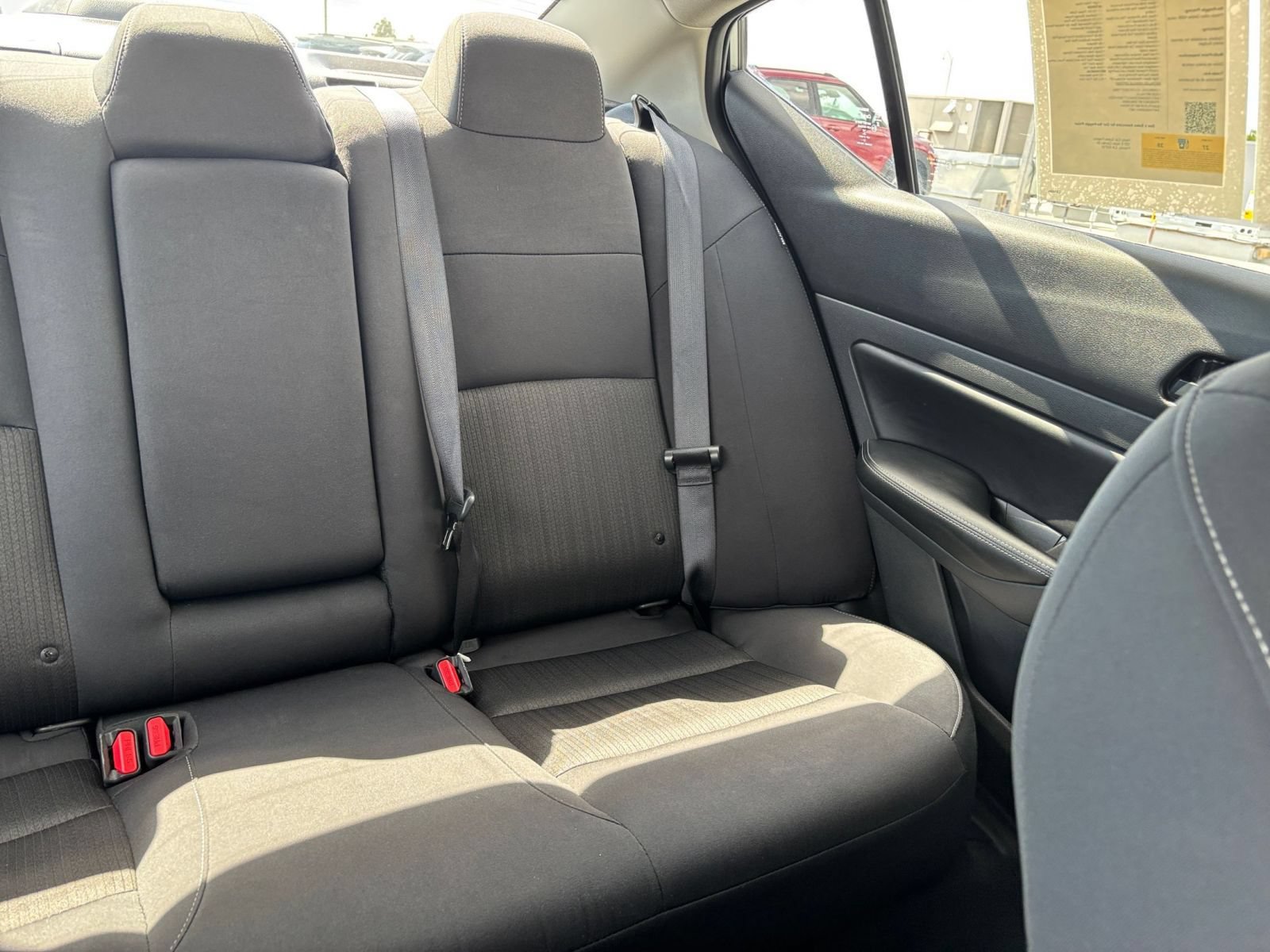 Used 2025 Nissan Altima 2.5 SV FWD image 36