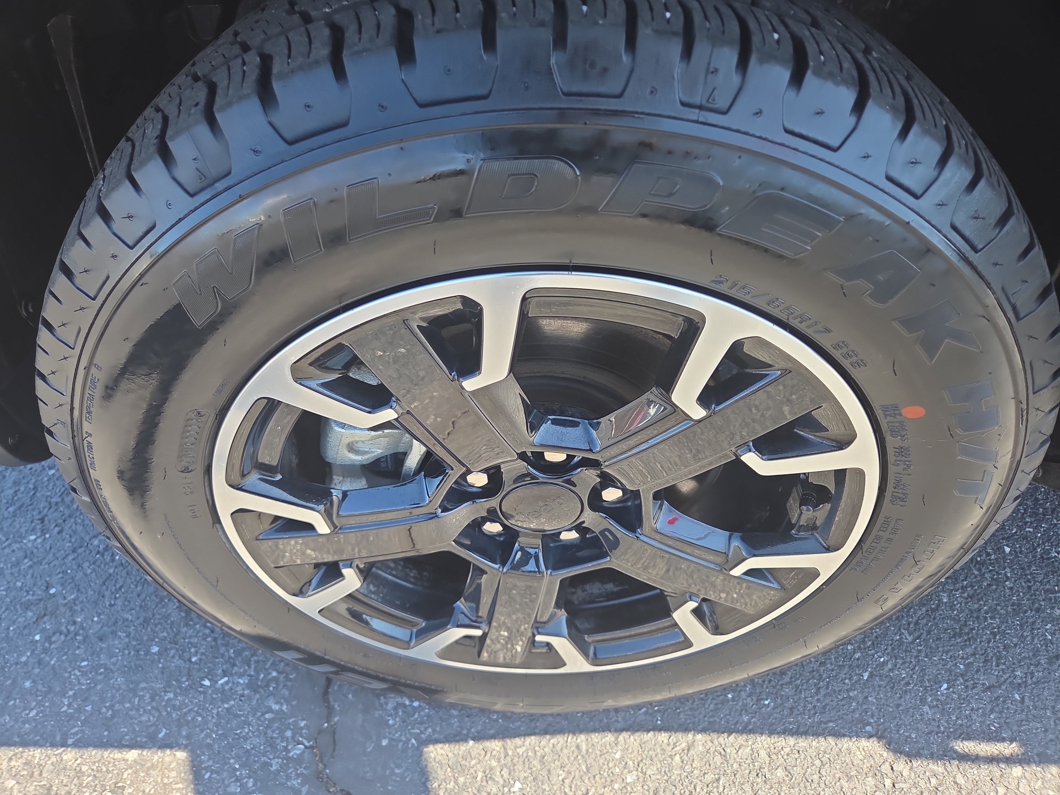 Certified 2023 Jeep Renegade Trailhawk AWD/4WD image 12