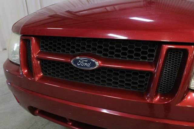 Used 2004 Ford Explorer Sport Trac XLT RWD image 29