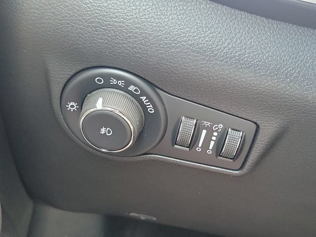 New 2026 Jeep Compass Limited AWD/4WD image 19