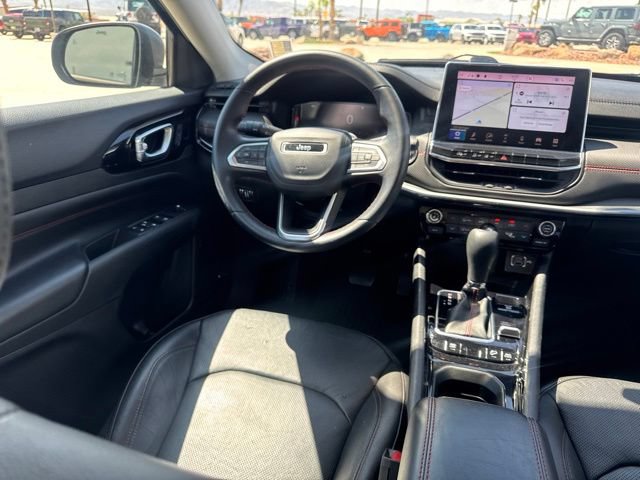 Certified 2022 Jeep Compass Trailhawk w/ Trailhawk Elite Group AWD/4WD image 17