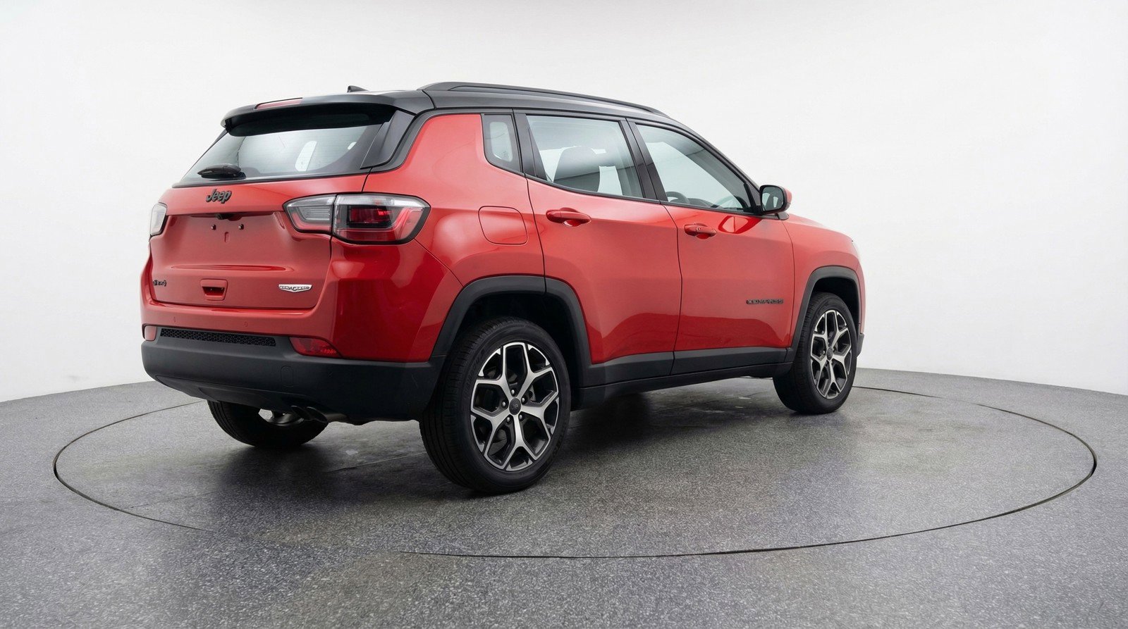 Used 2025 Jeep Compass Limited image 9