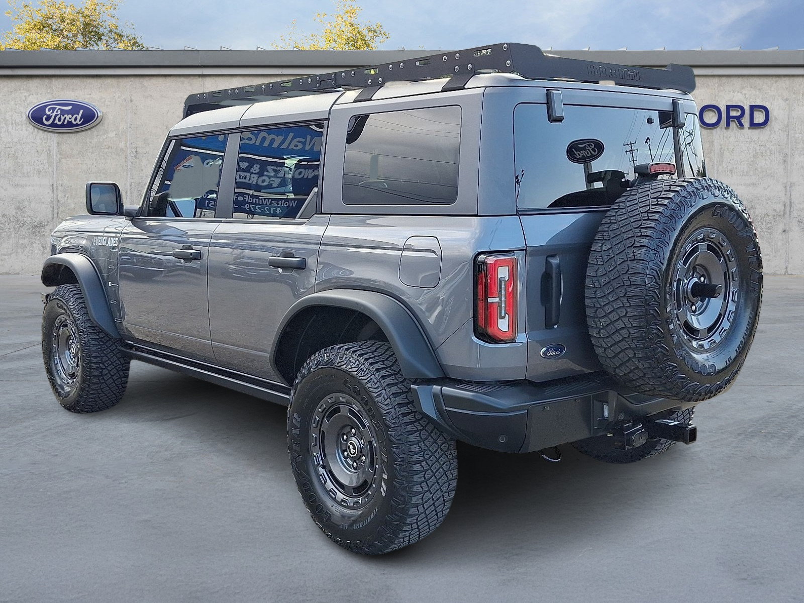 Used 2024 Ford Bronco Everglades AWD/4WD image 4