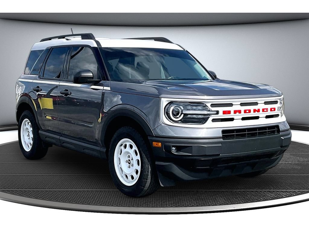 Used 2023 Ford Bronco Sport Heritage w/ Heritage Convenience Package AWD/4WD image 2