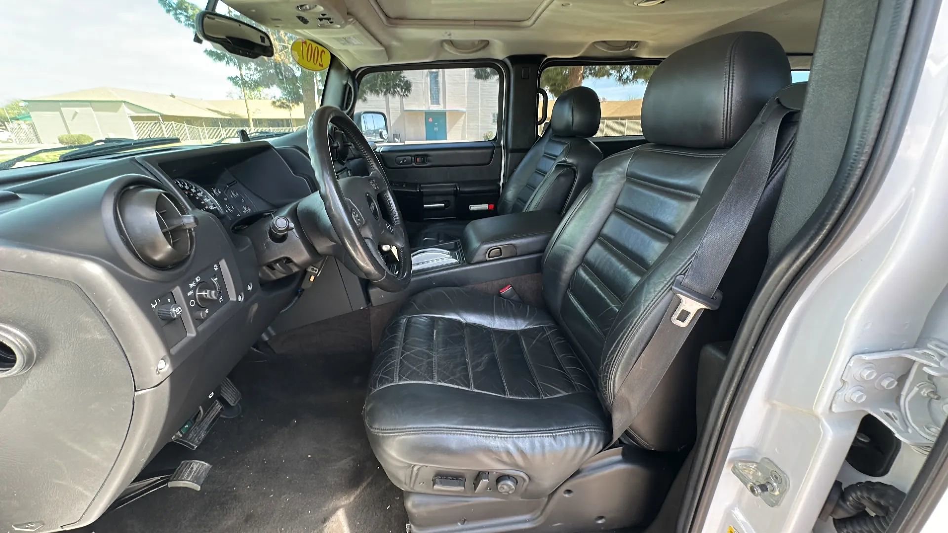 Used 2007 HUMMER H2 image 12