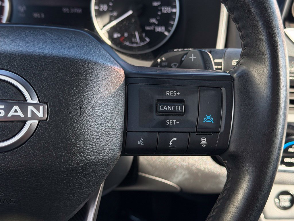 Certified 2025 Nissan Rogue SV AWD/4WD image 26
