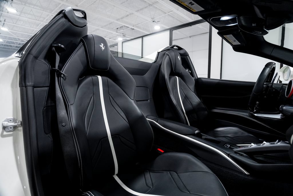 Used 2023 Ferrari 812 GTS RWD image 63
