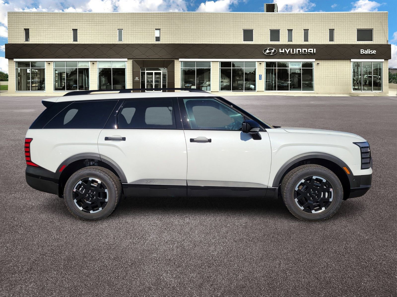 New 2026 Hyundai Palisade XRT Pro image 2