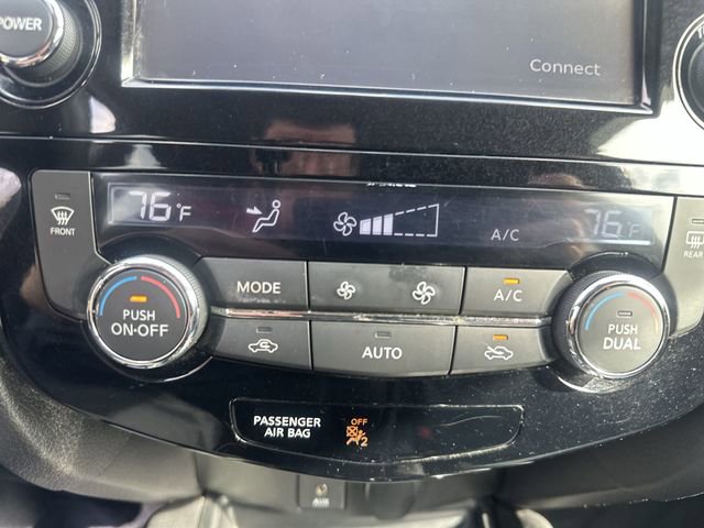 Used 2015 Nissan Rogue SL w/ SL Premium Package AWD/4WD image 20