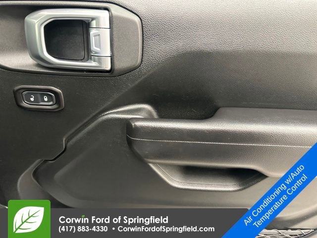 Used 2020 Jeep Gladiator Sport w/ Quick Order Package 24S image 11