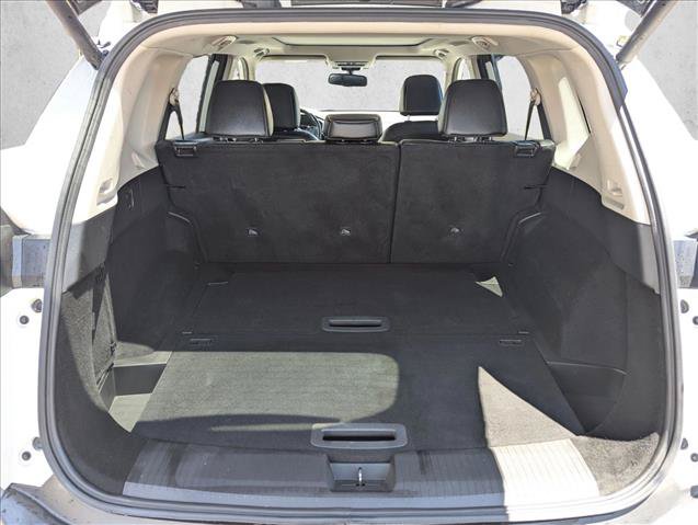 Used 2023 Nissan Rogue SL AWD/4WD image 6