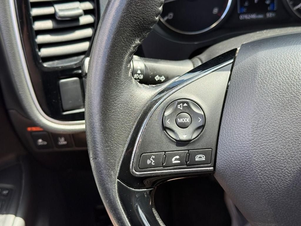 Used 2020 Mitsubishi Outlander ES AWD/4WD image 19