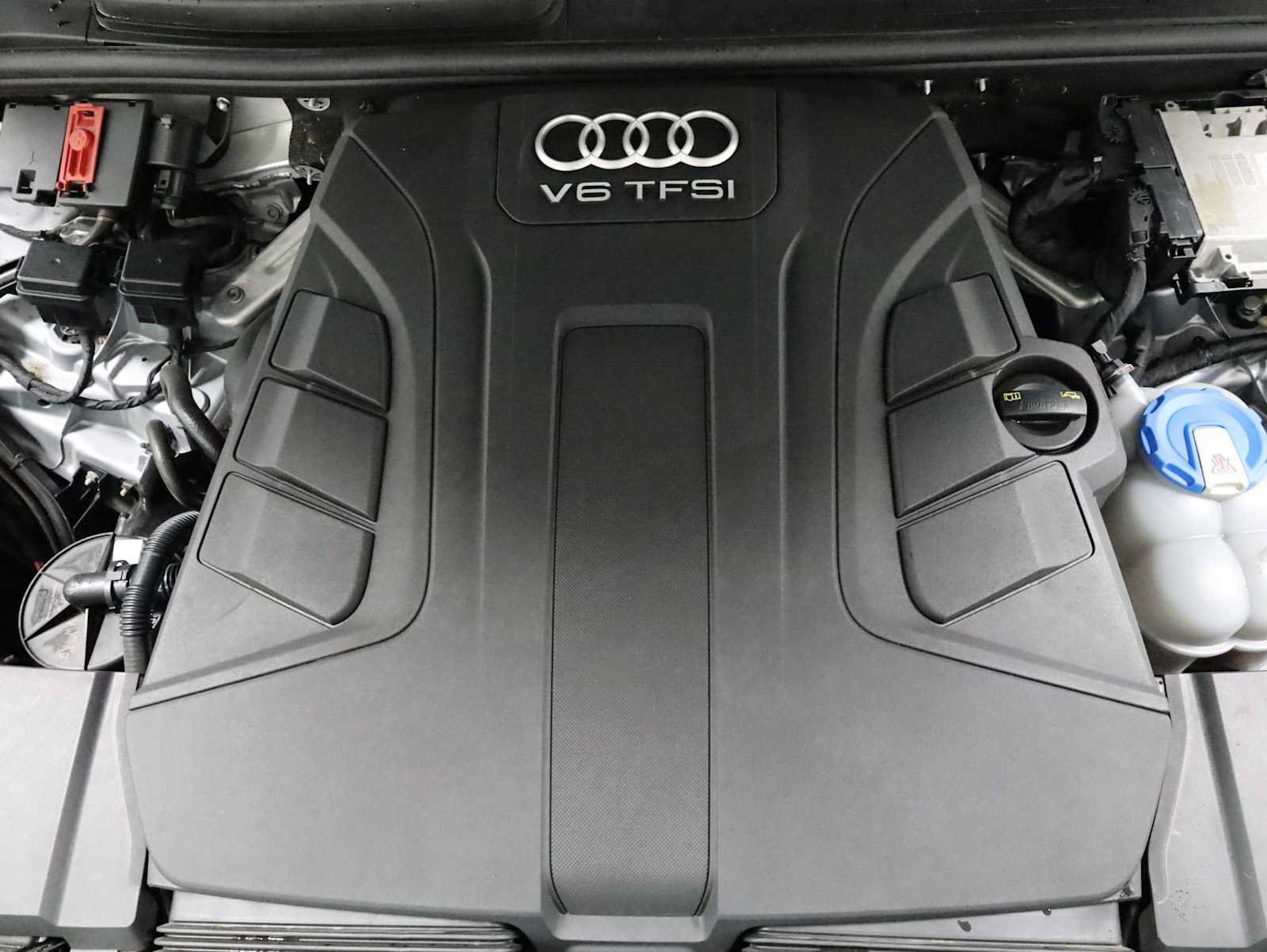 Used 2017 Audi Q7 3.0T Premium Plus AWD/4WD image 40