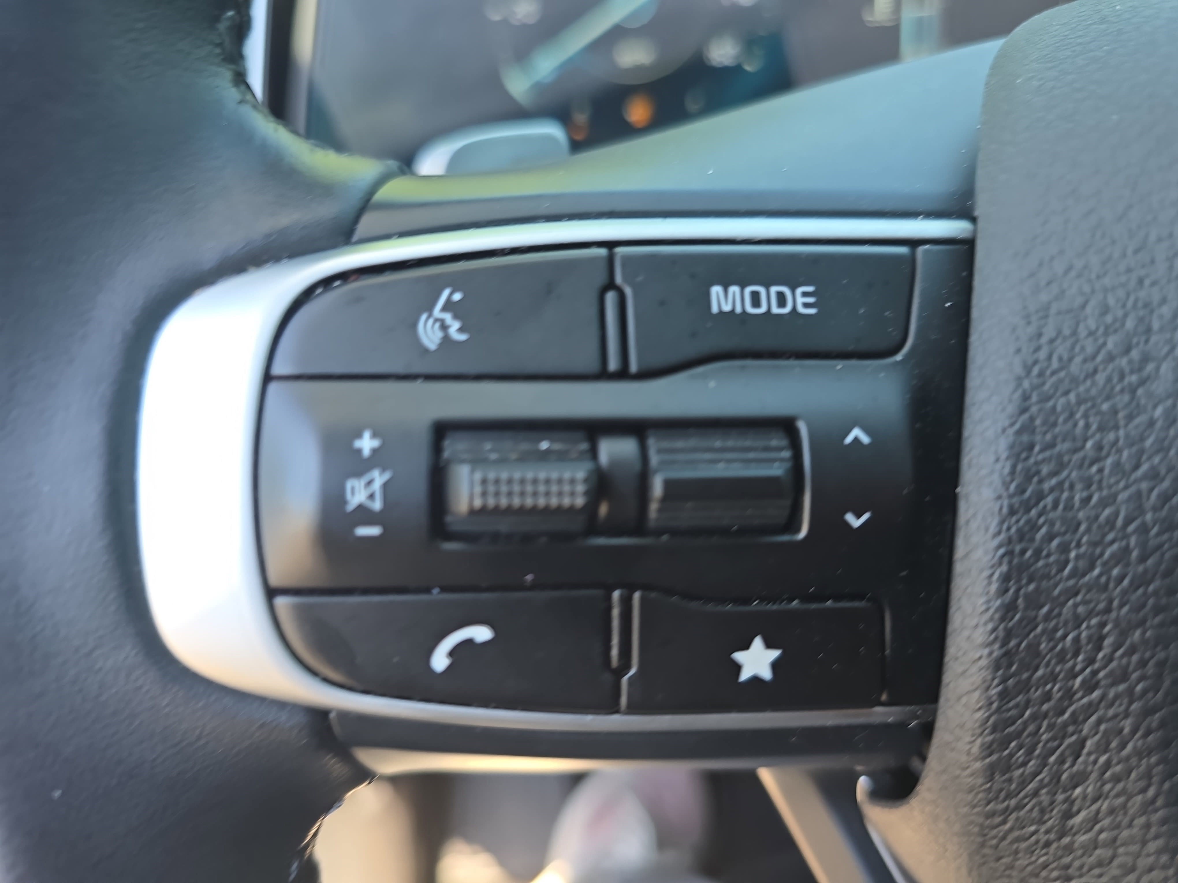Used 2025 Kia Sportage SX Prestige AWD/4WD image 17