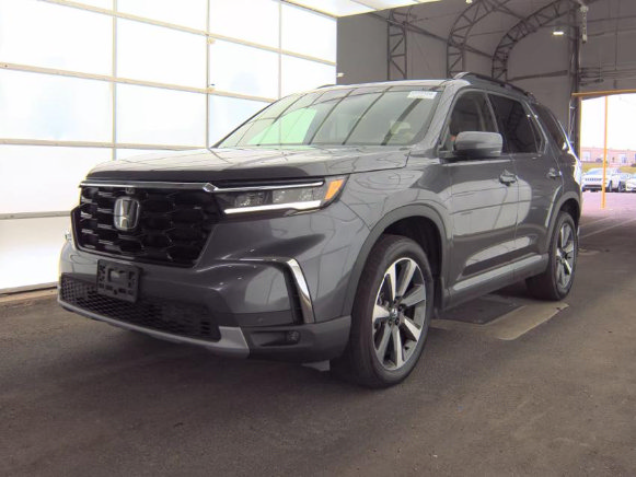 Used 2025 Honda Pilot Elite image 1