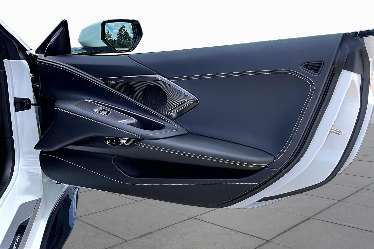 Used 2024 Chevrolet Corvette Z06 RWD image 19