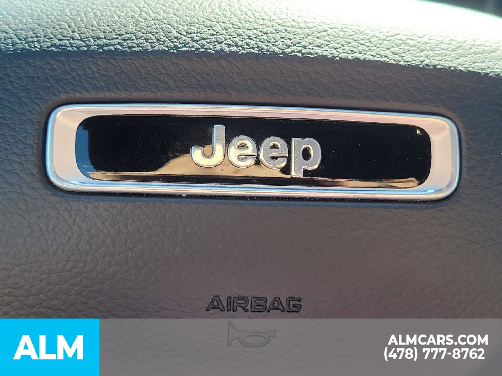 Used 2024 Jeep Grand Cherokee Trailhawk image 29