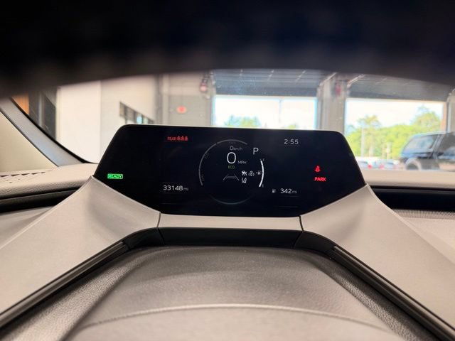 Used 2024 Toyota Prius XLE FWD image 23