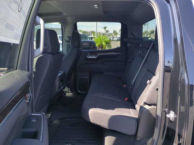 New 2026 GMC Sierra 1500 Elevation w/ LPO, Elevation Black Package AWD/4WD image 26