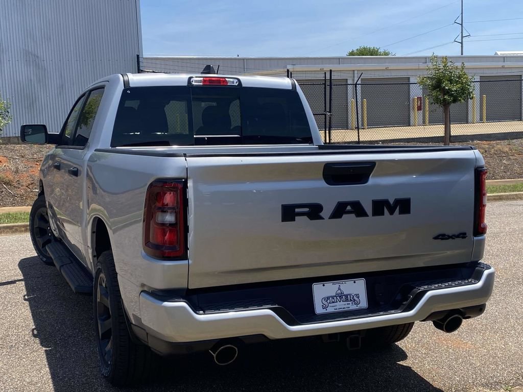 New 2026 RAM 1500 Express AWD/4WD image 33