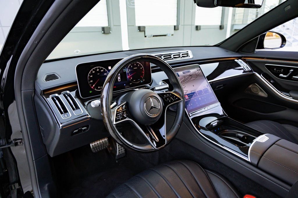 Used 2023 Mercedes-Benz S 500 4MATIC w/ AMG Line image 21