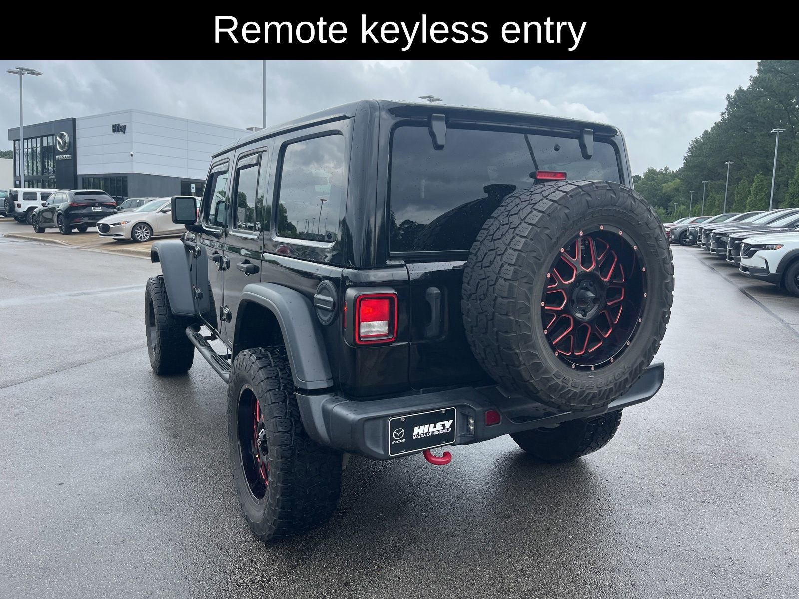 Used 2021 Jeep Wrangler Unlimited Rubicon AWD/4WD image 5