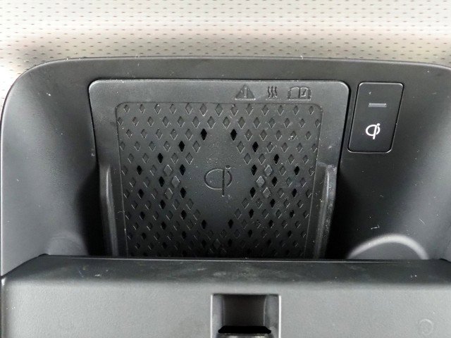 Used 2024 Genesis GV60 Advanced image 26